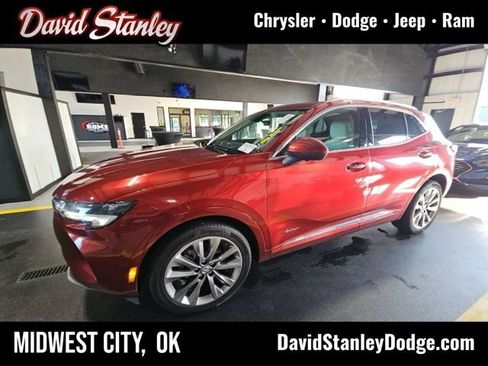 Used 2022 Buick Envision Avenir w/ Technology Package II AWD/4WD image 1