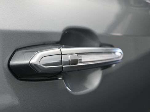 Used 2024 Cadillac XT4 Premium Luxury image 41