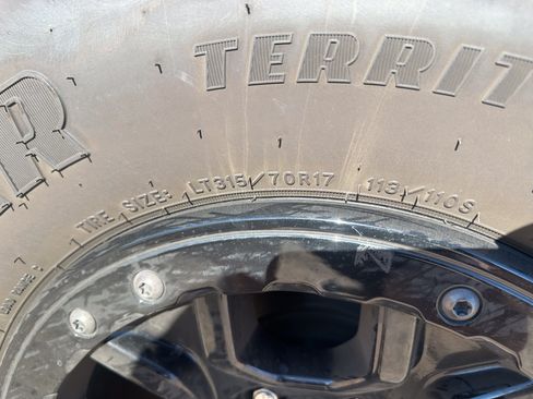 Used 2023 Ford Bronco Wildtrak AWD/4WD image 9