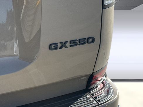 Certified 2024 Lexus GX 550 image 19