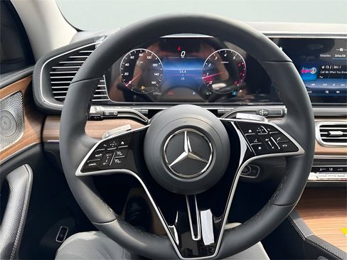 New 2025 Mercedes-Benz GLE 450 4MATIC image 14