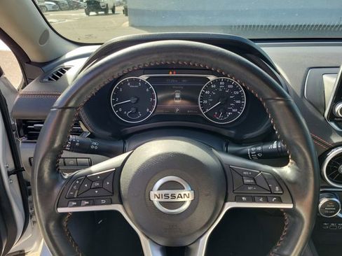 Used 2023 Nissan Sentra SR w/ Midnight Edition Package image 16