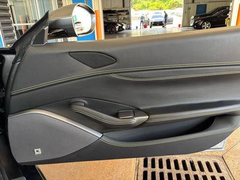Used 2020 Ferrari Portofino RWD image 22