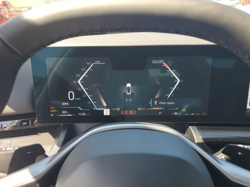 Used 2026 BMW 530i xDrive image 21