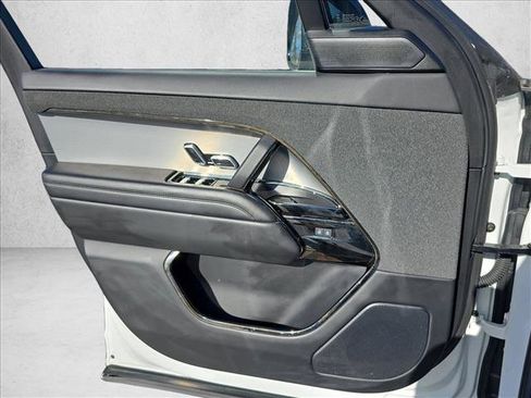 Certified 2024 Land Rover Range Rover Sport Dynamic SE image 26