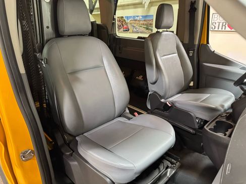 Used 2019 Ford Transit 350 XL image 77