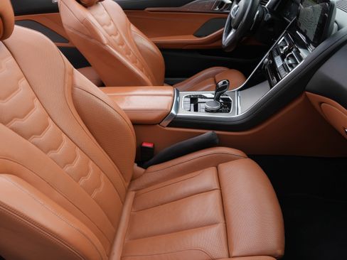 Certified 2023 BMW 840i xDrive Convertible w/ Comfort Seating Package AWD/4WD image 14