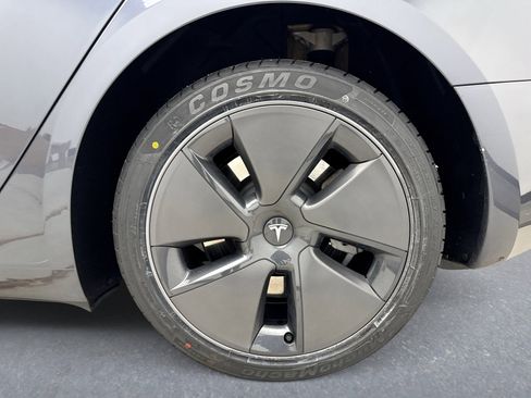 Used 2023 Tesla Model 3 Standard Range RWD image 23