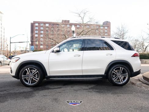 Used 2020 Mercedes-Benz GLE 350 4MATIC image 4