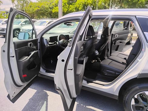 Used 2024 Kia Sorento S w/ Panoramic Sunroof Package FWD image 27