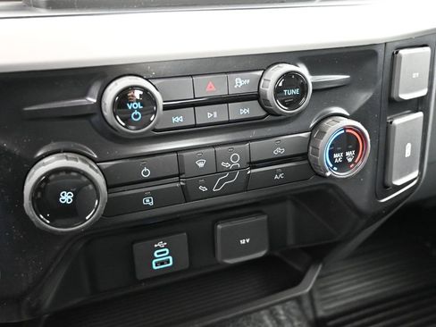 Used 2026 Ford F250 XL w/ FX4 Off-Road Package image 14