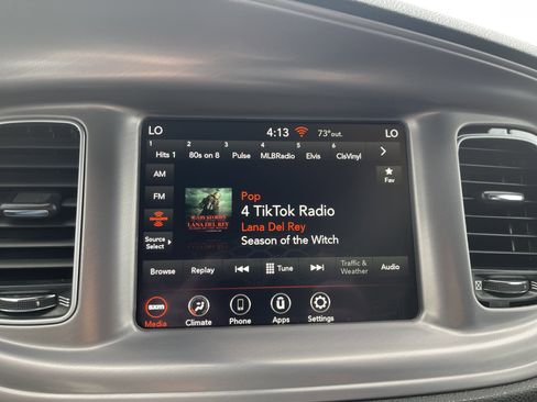 Used 2023 Dodge Charger SXT image 25