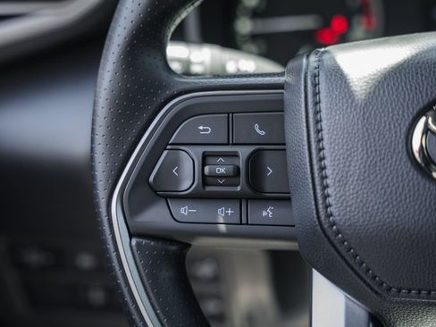 New 2026 Toyota Tundra SR5 AWD/4WD image 32