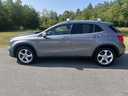 Used 2020 Mercedes-Benz GLA 250 4MATIC image 8