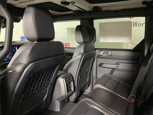 New 2026 Ford Bronco Badlands AWD/4WD image 15