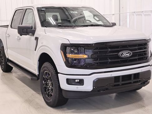 New 2026 Ford F150 XLT w/ Equipment Group 302A MID AWD/4WD image 3