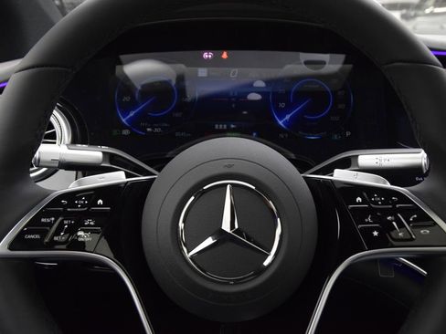New 2026 Mercedes-Benz EQS 580 4MATIC Sedan image 23