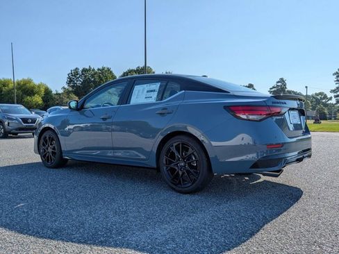 New 2025 Nissan Sentra SR w/ SR Premium Package image 6