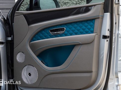 Used 2022 Bentley Bentayga Speed image 39