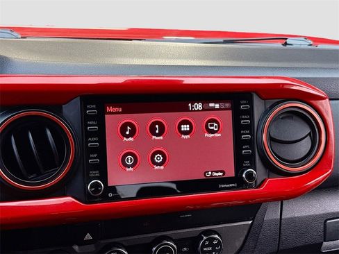 Used 2020 Toyota Tacoma TRD Off-Road image 22