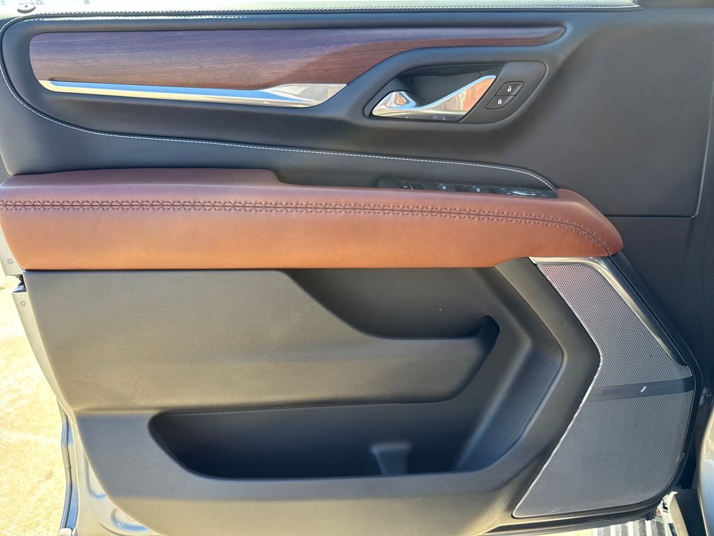 Certified 2024 GMC Yukon Denali Ultimate AWD/4WD image 18