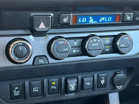 Certified 2021 Toyota Tacoma TRD Pro AWD/4WD image 22