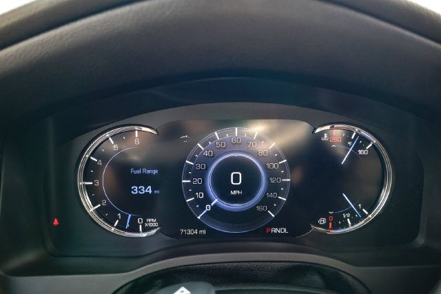 Used 2019 Cadillac Escalade ESV Premium Luxury RWD image 18