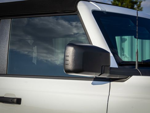 New 2025 Ford Bronco Badlands image 11