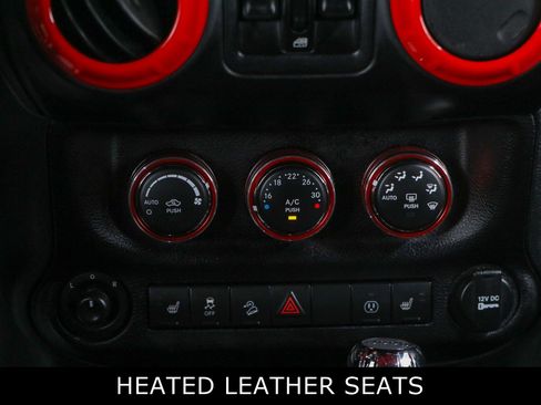 Used 2017 Jeep Wrangler Unlimited Sahara AWD/4WD image 20