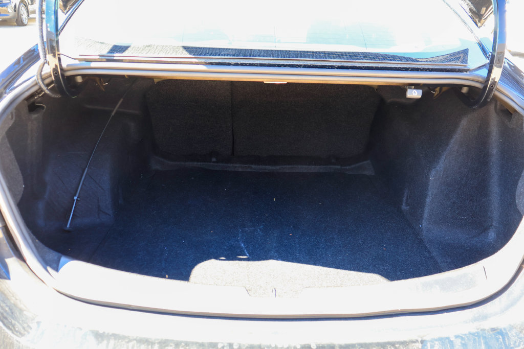 Used 2025 Chevrolet Malibu LT FWD image 25