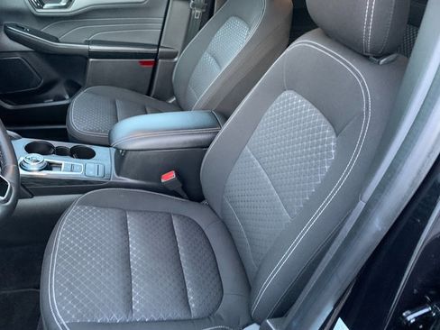 Used 2023 Ford Escape Active AWD/4WD image 19