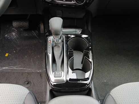 New 2026 Chevrolet Trax LT w/ Driver Confidence Package image 13