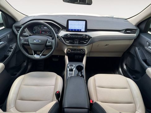 Used 2020 Ford Escape SEL FWD image 9
