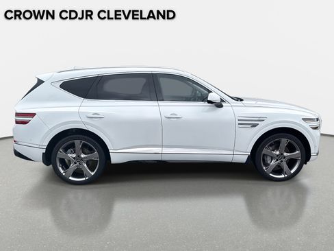 Used 2024 Genesis GV80 2.5T w/ Prestige Package image 4