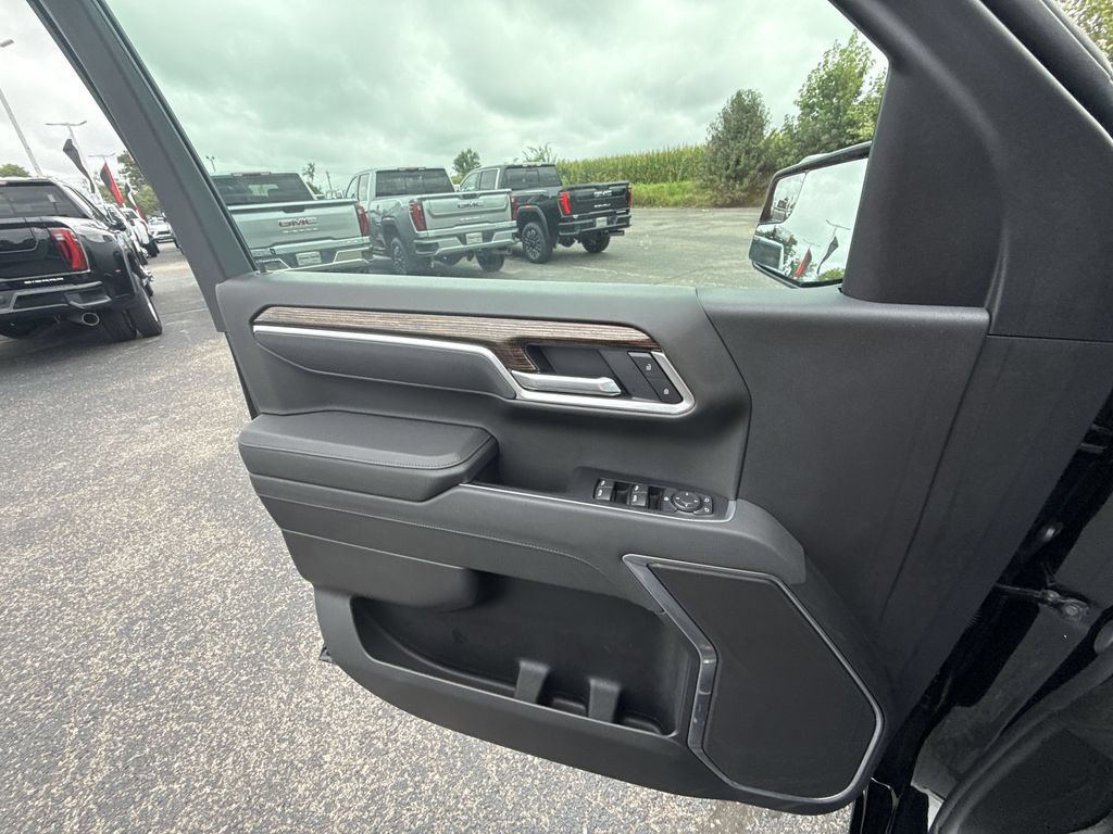 Certified 2026 GMC Sierra 1500 Elevation AWD/4WD image 29