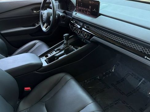 Used 2023 Honda Accord Touring image 19