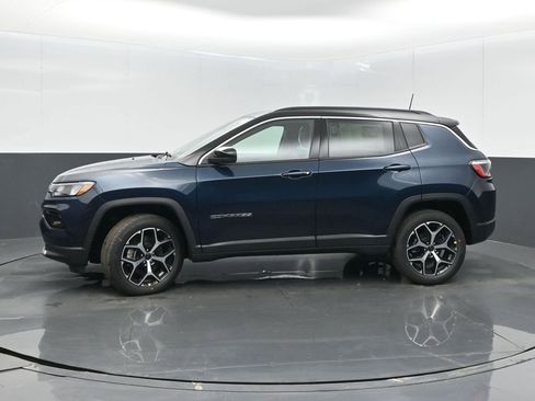 New 2026 Jeep Compass Limited image 4