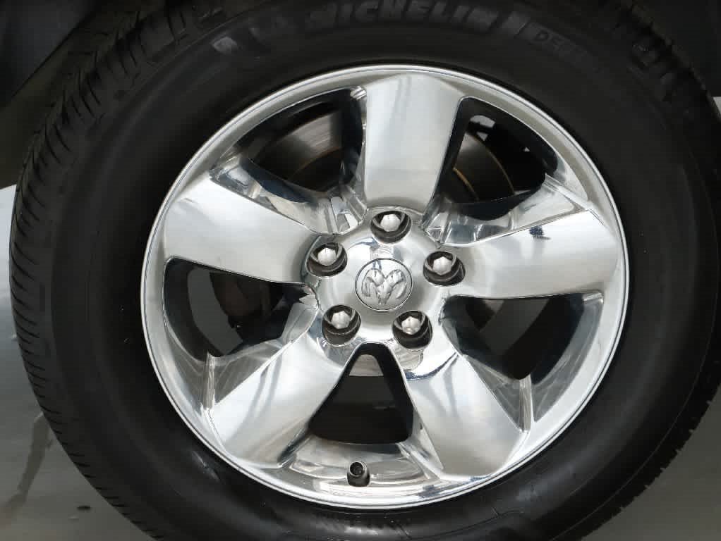 Used 2018 RAM 1500 Express w/ Express Value Package AWD/4WD image 12