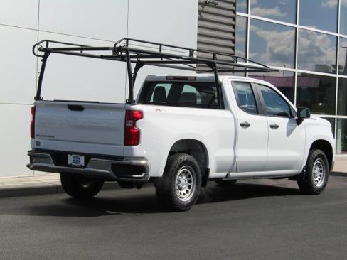 Used 2023 Chevrolet Silverado 1500 W/T w/ WT Safety Package AWD/4WD image 7