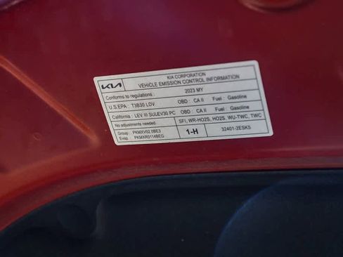 Used 2023 Kia Soul LX w/ LX Technology Package image 30