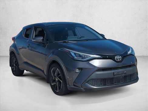 Used 2020 Toyota C-HR Limited image 3