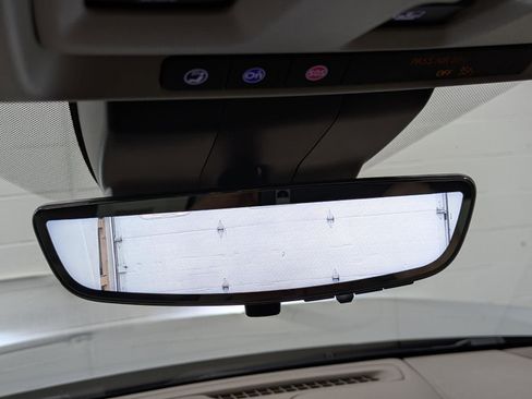 Used 2024 GMC Yukon Denali image 7