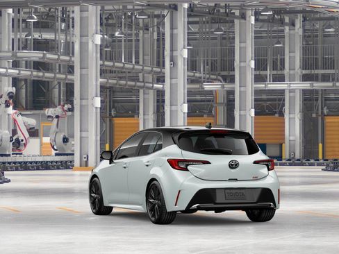 New 2026 Toyota Corolla XSE FWD image 9