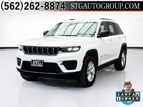 Used 2024 Jeep Grand Cherokee Laredo X RWD image 1
