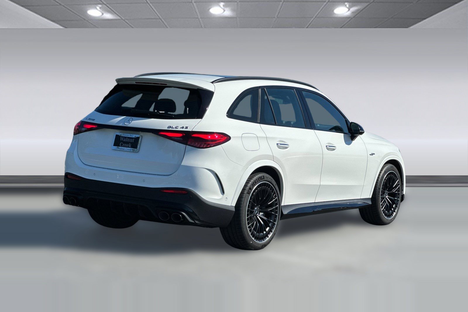 New 2026 Mercedes-Benz GLC 43 AMG 4MATIC image 9
