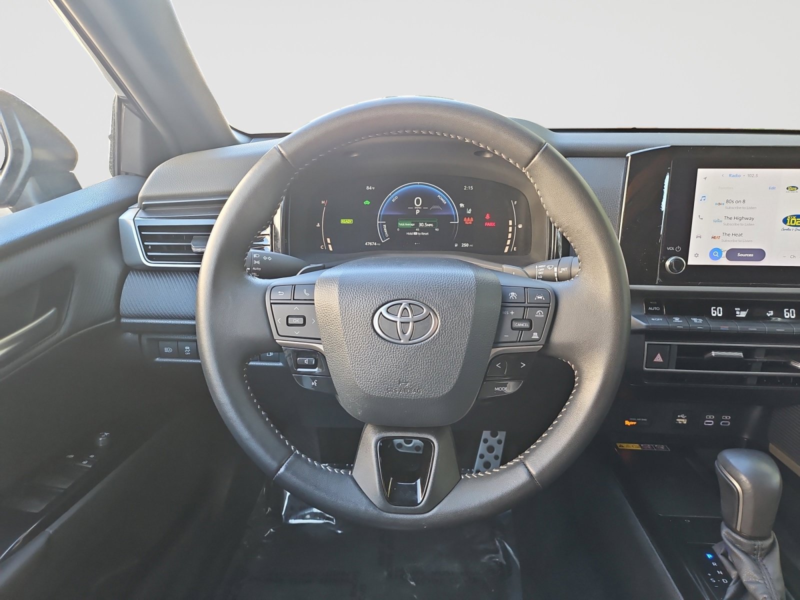 Used 2025 Toyota Camry SE FWD image 44