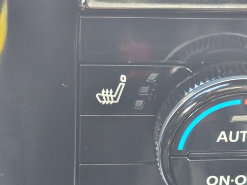 Used 2023 Nissan Rogue SL w/ SL Premium Package AWD/4WD image 31