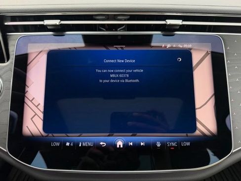 Used 2024 Mercedes-Benz E 350 4MATIC Sedan image 21