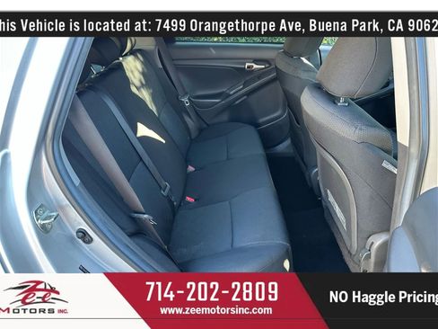 Used 2010 Toyota Matrix S image 21