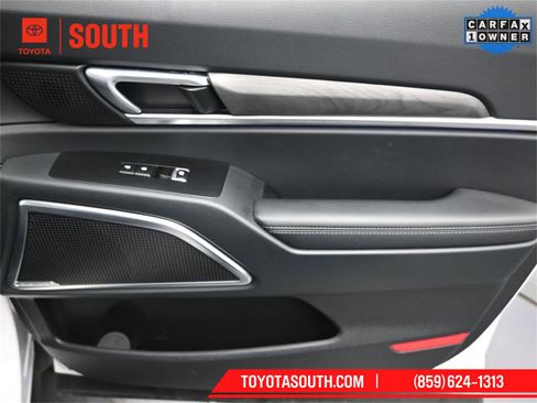 Used 2025 Kia Telluride SX Prestige X-Line image 29